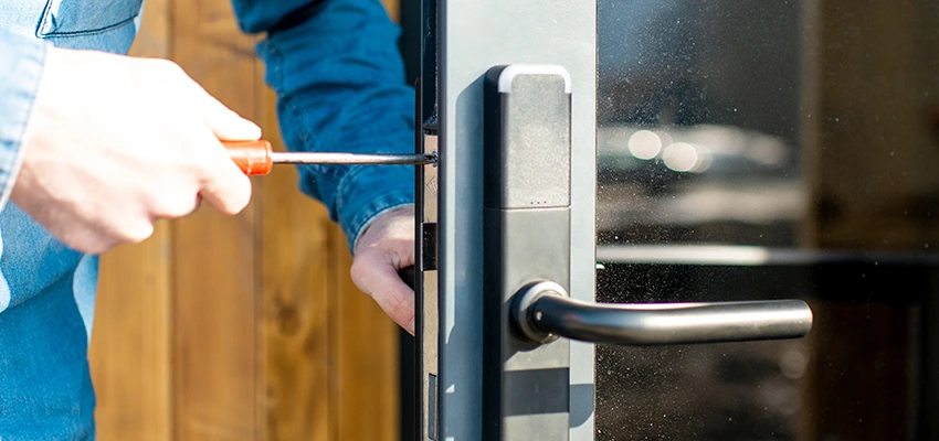 Aluminium Door Lock Replacement in Rockford, Illinois