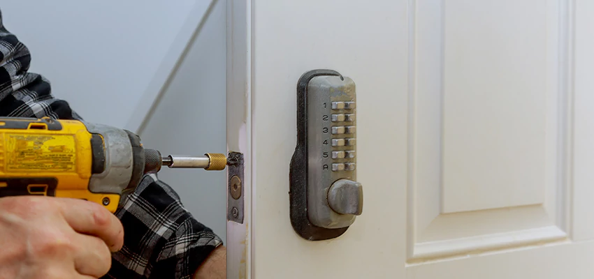 Digital Locks For Home Invasion Prevention in Rockford, IL